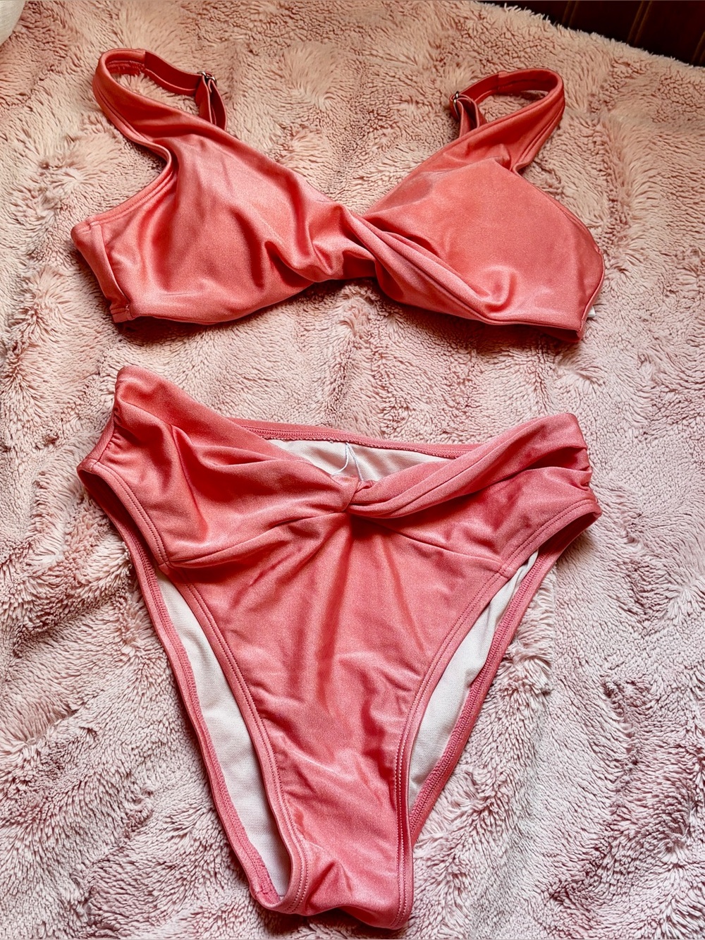 Cupshe Coral Pink Twist Front Bikini Set Size Small